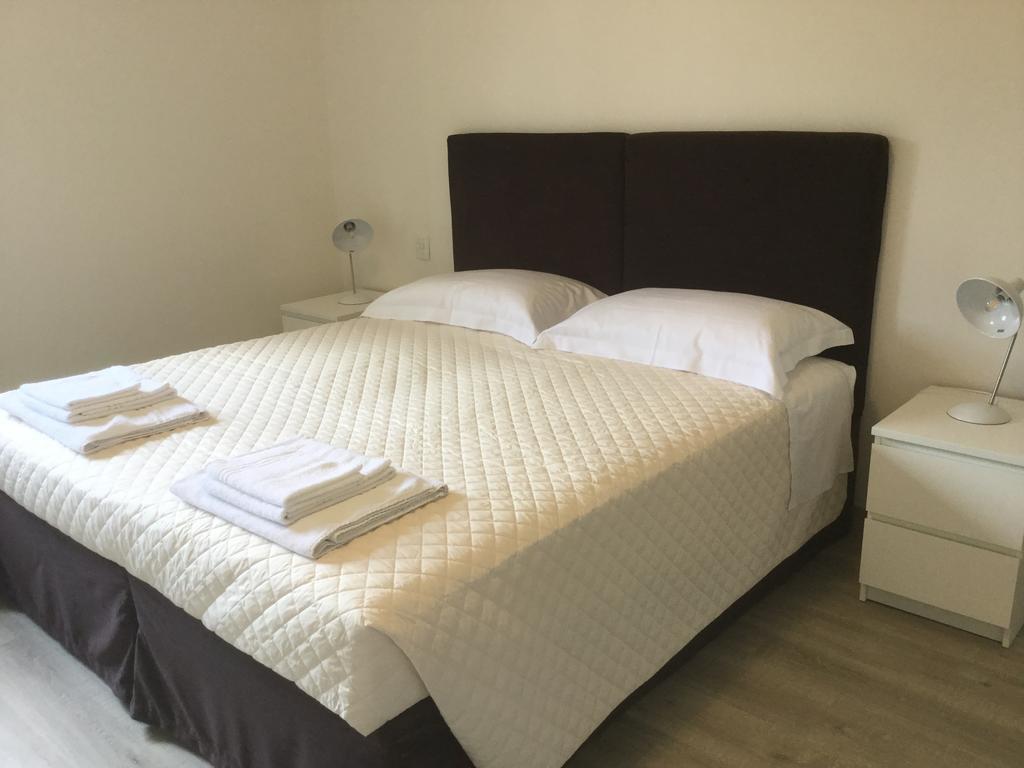 Dimora 16 Rooms & Garden Prato  Bagian luar foto