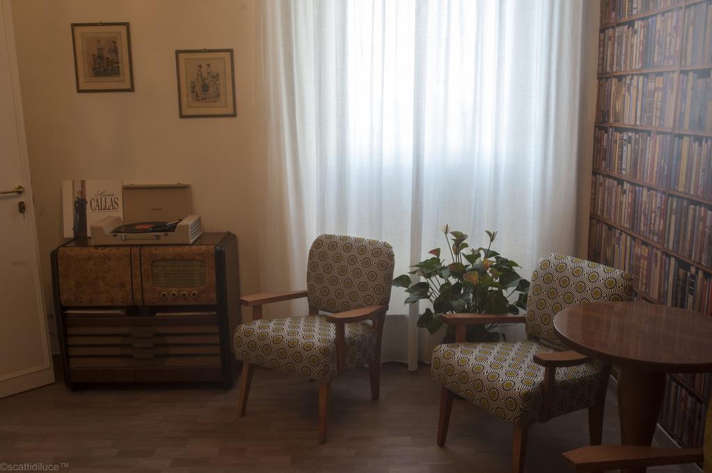Dimora 16 Rooms & Garden Prato  Bagian luar foto